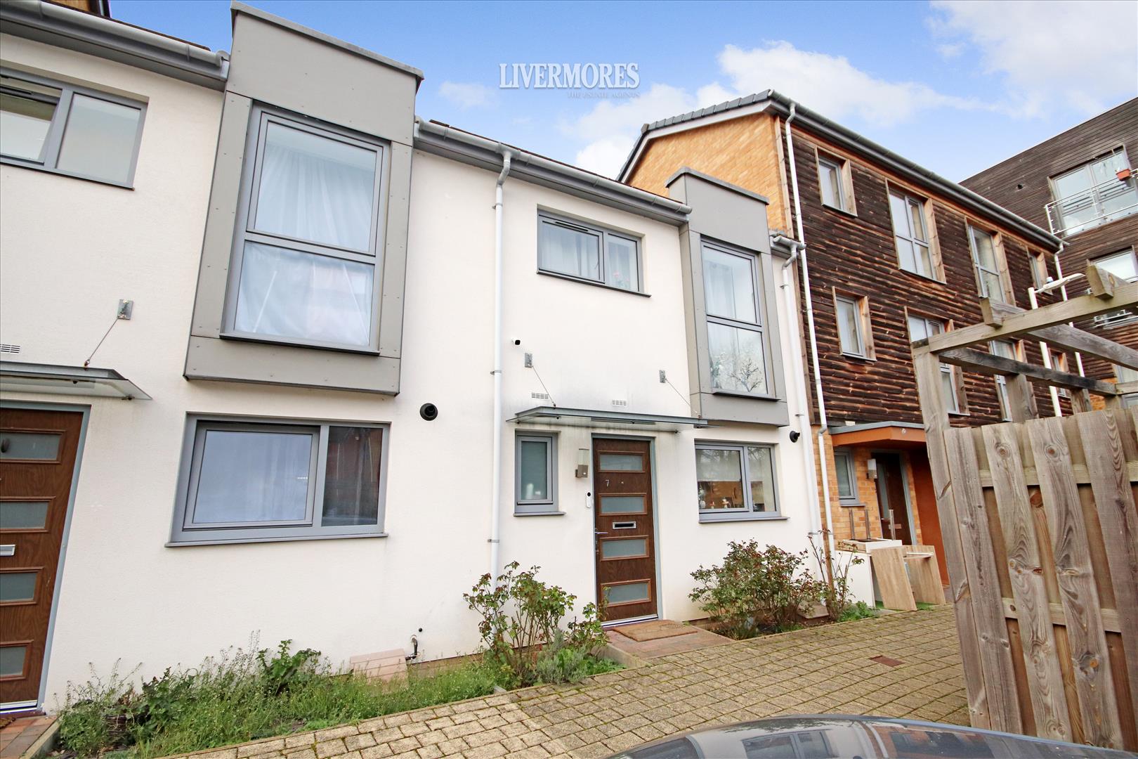 Tumbling Dice Mews, Dartford